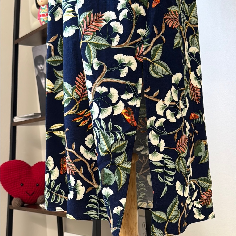 LOFT-Leafed Tie Frong Midi Dress - Picture 7 of 11